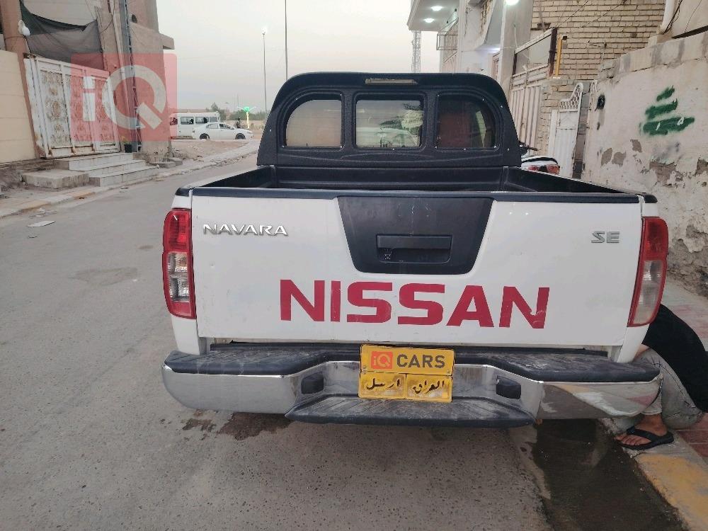 نیسان نەڤارا